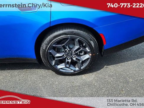 New 2027 Dodge Charger R/T w/ Blacktop Package AWD/4WD image 25