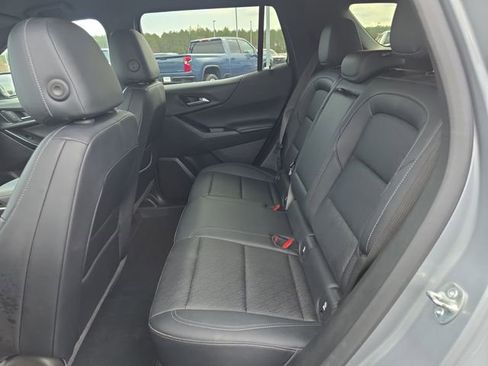 Used 2025 Chevrolet Equinox LT w/ Convenience Package II image 25