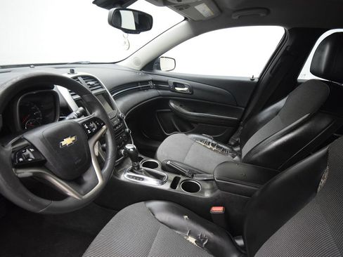 Used 2015 Chevrolet Malibu LT FWD image 8