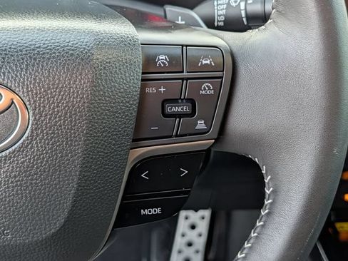 Used 2026 Toyota Camry SE FWD image 20