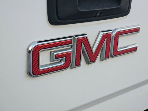 Used 2017 GMC Sierra 1500 SLT image 76
