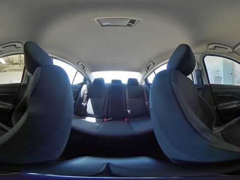 Used 2025 Nissan Versa SV image 40