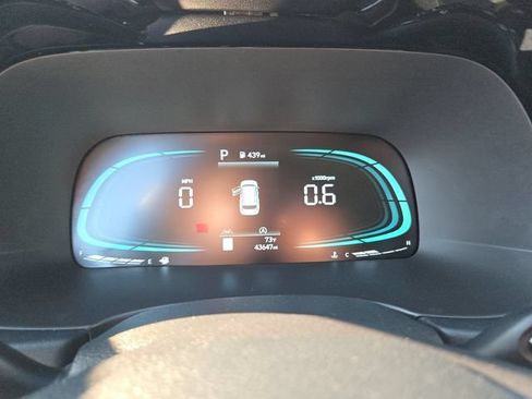 Used 2025 Hyundai Palisade SEL AWD/4WD image 14