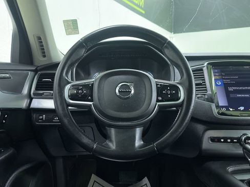 Used 2018 Volvo XC90 T6 Momentum w/ Convenience Package AWD/4WD image 20