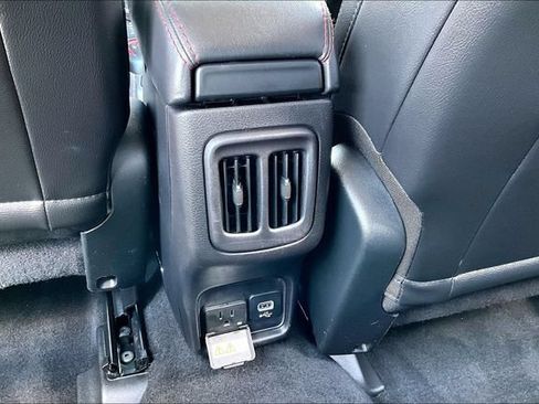 Used 2019 Jeep Compass Trailhawk w/ Leather Interior Group AWD/4WD image 10