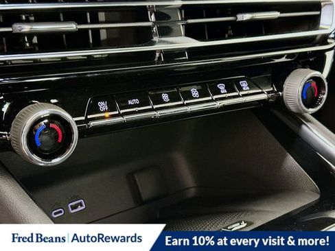 New 2025 Chevrolet Traverse LT w/ LPO, Floor Liner Package image 11