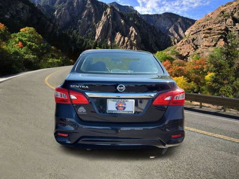 Used 2019 Nissan Sentra S FWD image 4