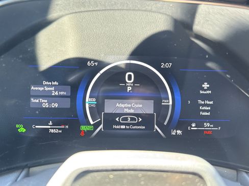 Used 2024 Lexus TX 500h AWD w/ Technology Package image 44