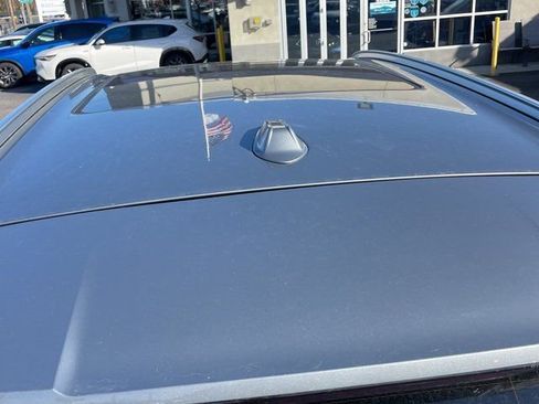 Used 2024 BMW X5 xDrive40i w/ Premium Package image 14