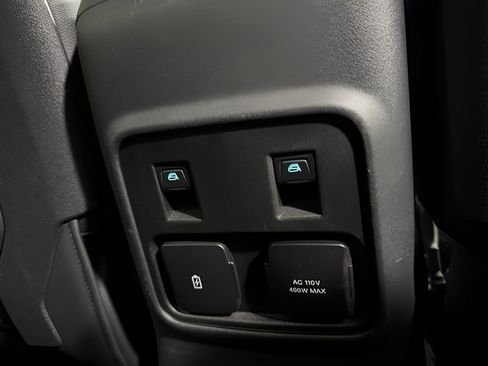 Used 2024 Ford Bronco Badlands w/ Sasquatch Package AWD/4WD image 34