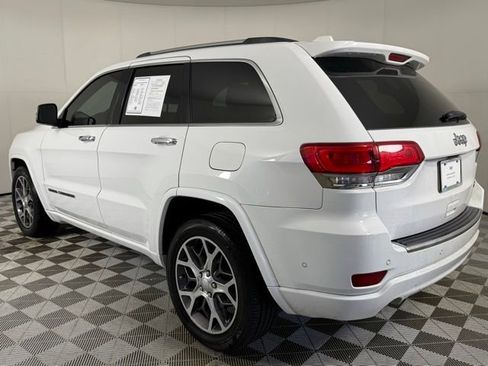 Used 2019 Jeep Grand Cherokee Overland image 4