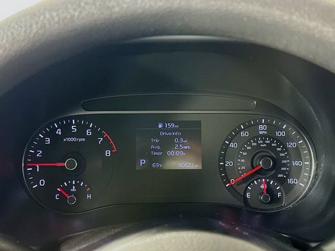 Certified 2021 Kia Soul LX FWD image 5