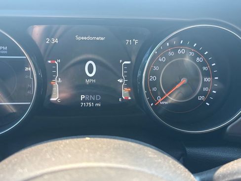Used 2018 Jeep Wrangler Unlimited Sport S AWD/4WD image 18