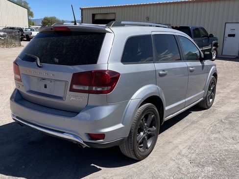 Used 2018 Dodge Journey Crossroad AWD/4WD image 3