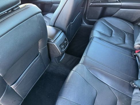 Used 2019 Ford Fusion Titanium image 17