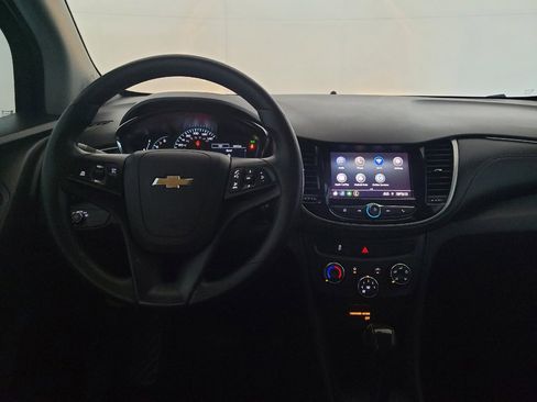 Used 2020 Chevrolet Trax LS w/ Tint and Cruise Package FWD image 22