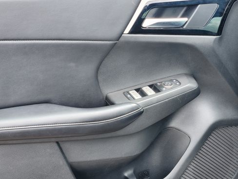 Used 2022 Mitsubishi Outlander SE image 18