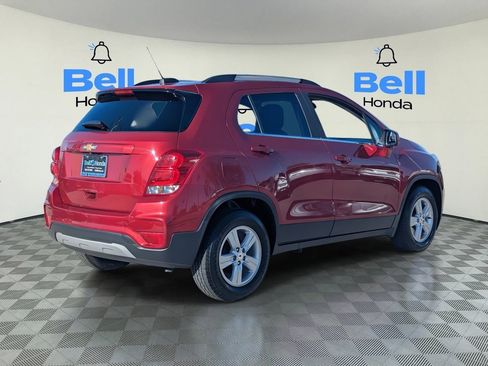 Used 2020 Chevrolet Trax LT image 4