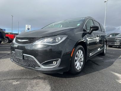 Used 2017 Chrysler Pacifica Touring-L