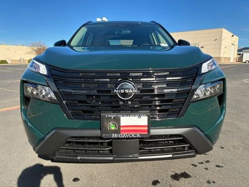 New 2026 Nissan Rogue SV FWD image 9