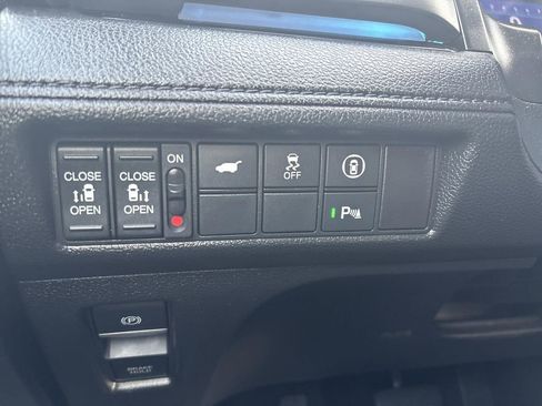 Used 2022 Honda Odyssey Touring image 24