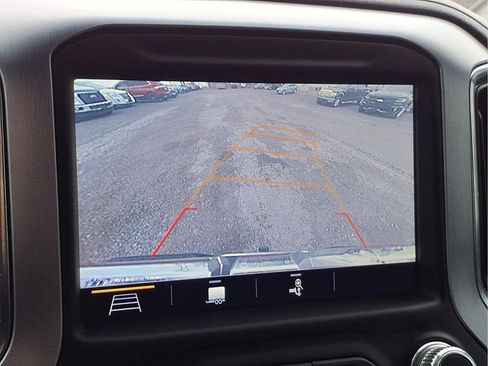 Certified 2019 GMC Sierra 1500 SLT w/ SLT Premium Package image 9