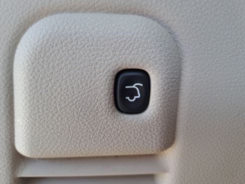 Used 2014 Jeep Grand Cherokee Limited image 14