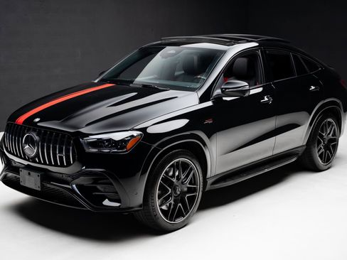 Used 2025 Mercedes-Benz GLE 53 AMG 4MATIC Coupe w/ AMG Night Package image 5