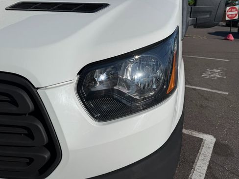 Used 2018 Ford Transit 150 148 Medium Roof RWD image 6