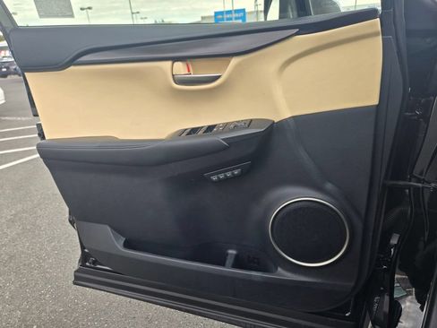 Used 2015 Lexus NX 200t FWD w/ Premium Package image 18