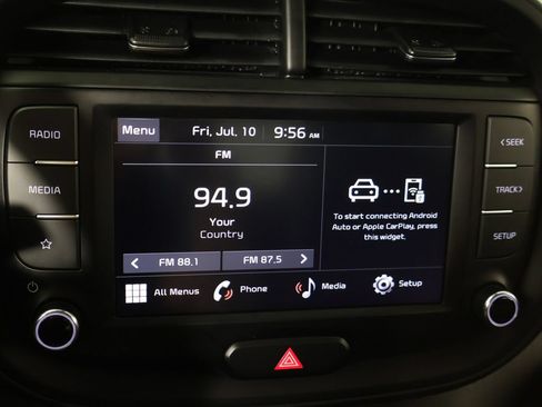 Used 2023 Kia Soul LX w/ LX Technology Package FWD image 40