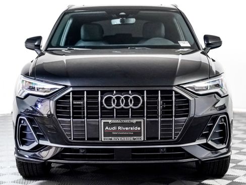 Used 2024 Audi Q3 2.0T Premium image 9