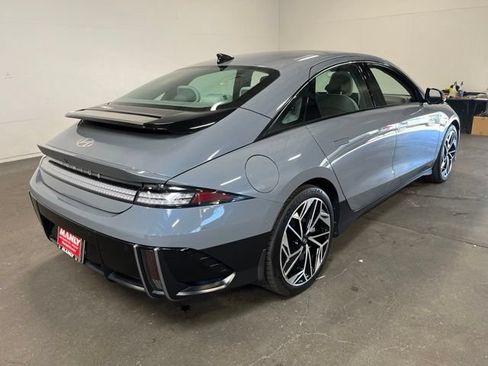 Used 2023 Hyundai Ioniq 6 Limited RWD image 3