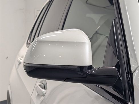 Used 2019 BMW X7 xDrive50i w/ Dynamic Handling Package image 36