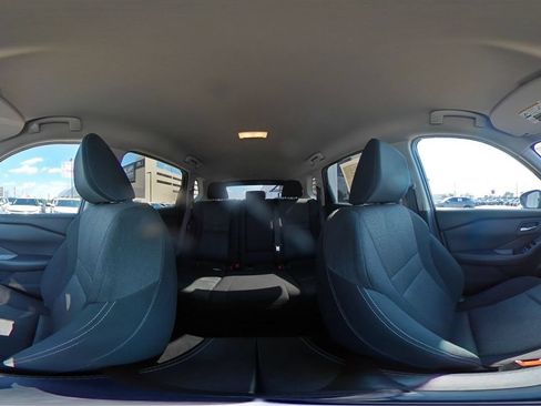 Used 2025 Nissan Rogue SV FWD image 43