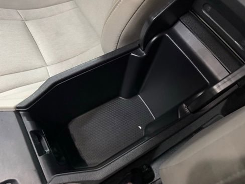 Used 2023 Honda Accord LX image 18