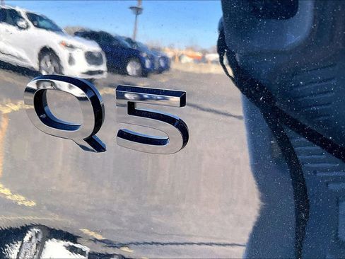 New 2025 Audi Q5 Premium Plus image 9