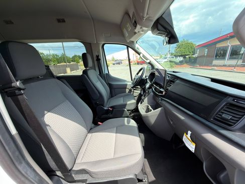 Used 2025 Ford Transit 350 XLT RWD image 28