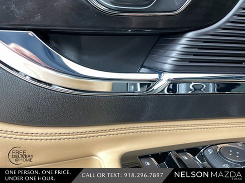 Used 2022 Lincoln Corsair Reserve w/ Elements Package image 19