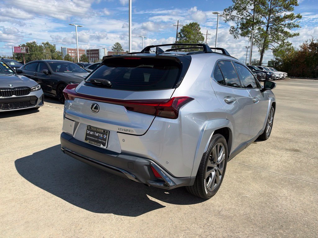 Used 2024 Lexus UX 250h F Sport FWD image 5