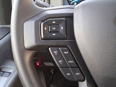 Used 2023 Ford F650 2WD Regular Cab Super Duty image 19