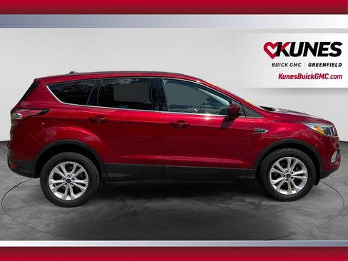 Used 2017 Ford Escape SE FWD image 11
