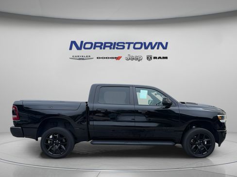 Used 2023 RAM 1500 Laramie AWD/4WD image 7