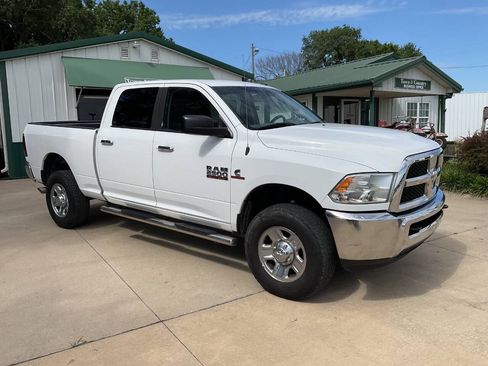 Used 2015 RAM 2500 SLT AWD/4WD image 4