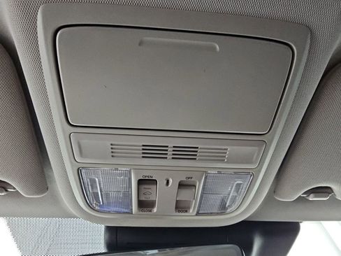 Used 2019 Honda Accord EX-L image 23
