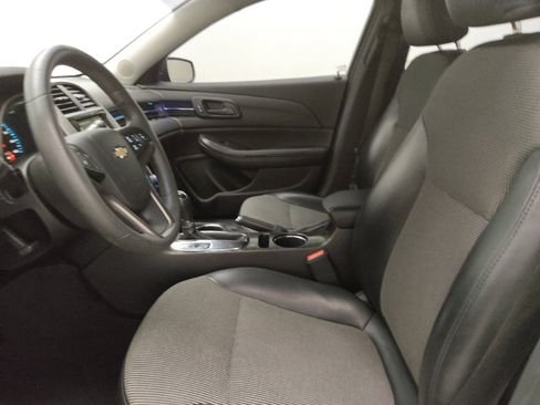 Used 2016 Chevrolet Malibu LT FWD image 17