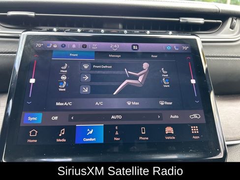 Certified 2022 Jeep Grand Cherokee Overland w/ Luxury Tech Group IV image 24