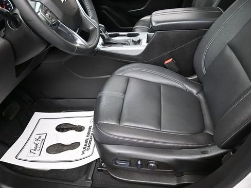 Used 2023 Chevrolet Blazer LT image 9