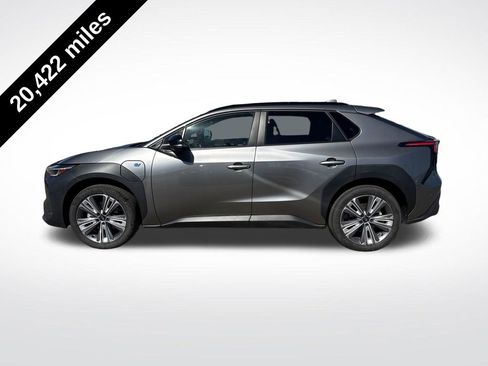 Used 2023 Subaru Solterra AWD image 2