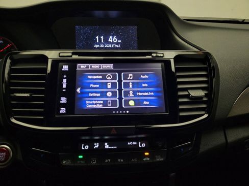 Used 2017 Honda Accord EX-L image 25